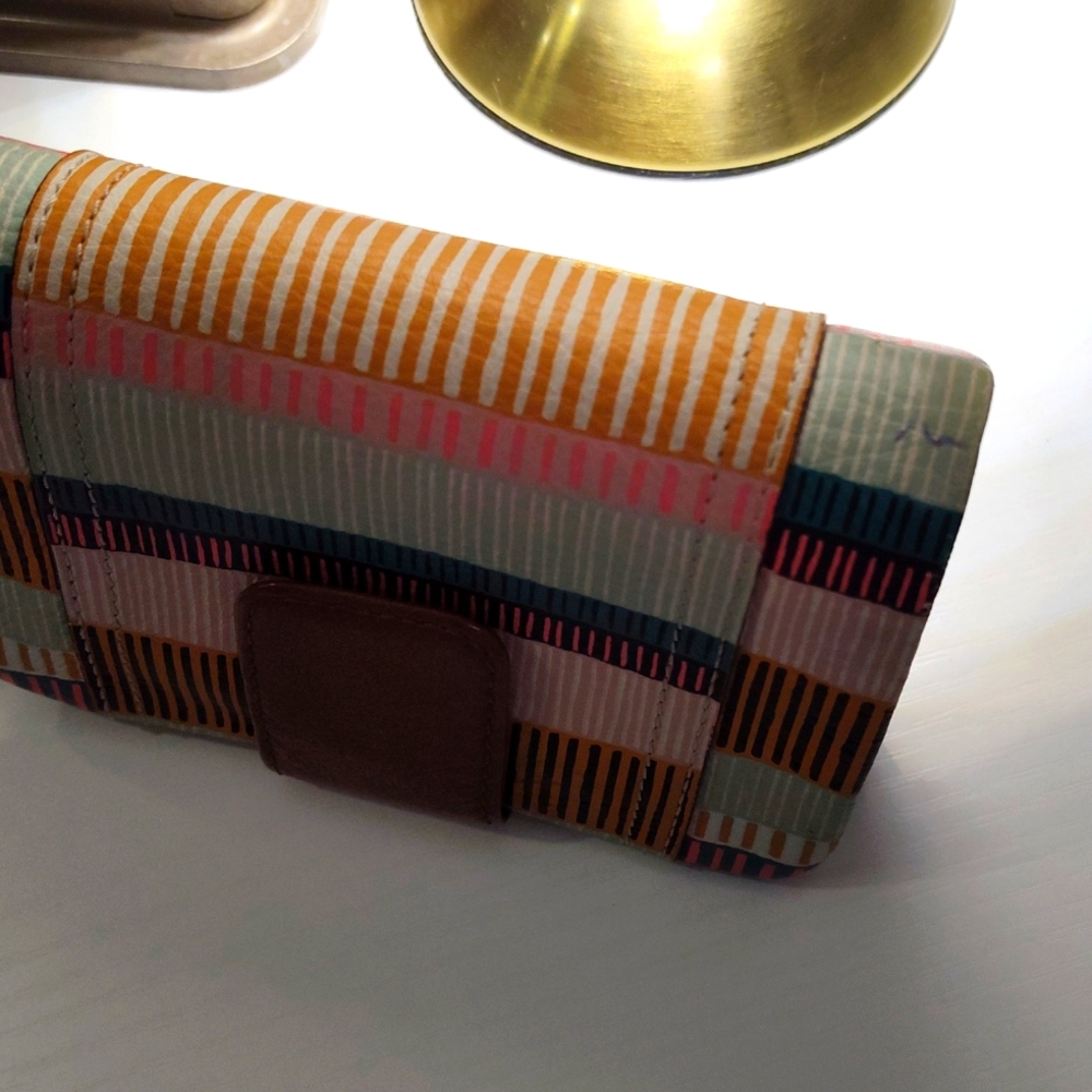Fossil Multicolor Wallet - Picture 8 of 8